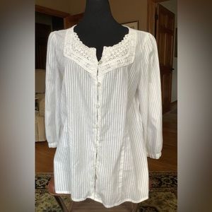 Van Huesen Ladies Top Size Medium